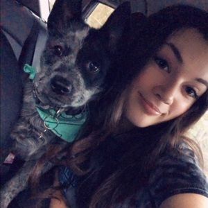 Meet your Posher, Hailey